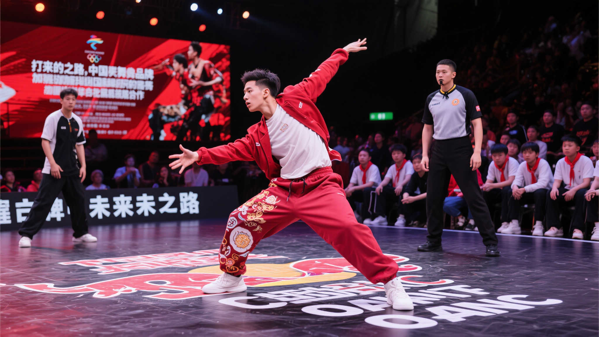 举行告别仪 举行告别仪